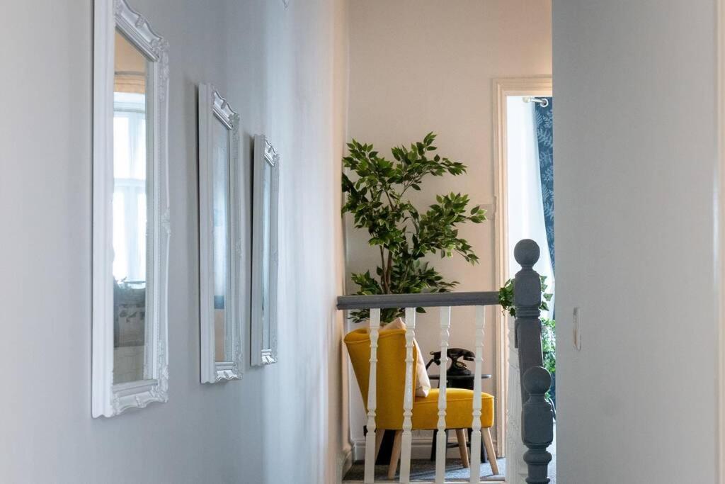 Ferienhaus The Gatsby - Beautiful Spacious House Cardiff