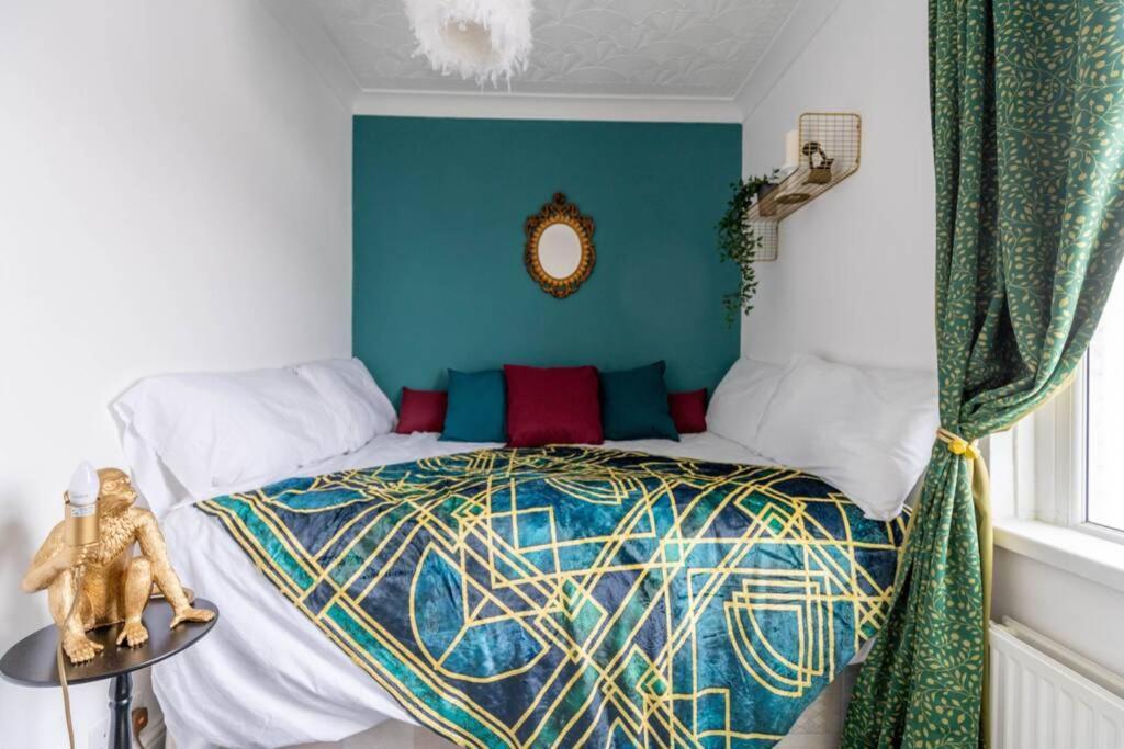 Ferienhaus The Gatsby - Beautiful Spacious House Cardiff